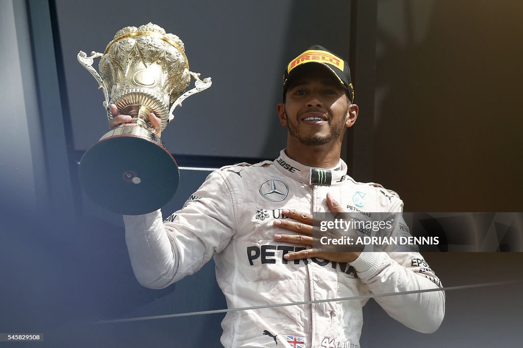 Lewis Hamilton's Best Mercedes Moments VAVEL USA